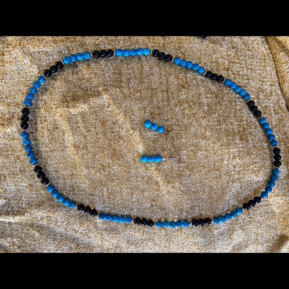 Black/Blue Beaded Necklace with Earrings